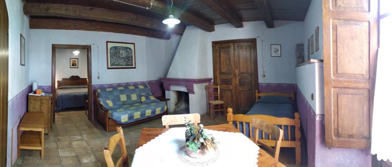 Agriturismo Colloreto Morano Calabro Rum bild